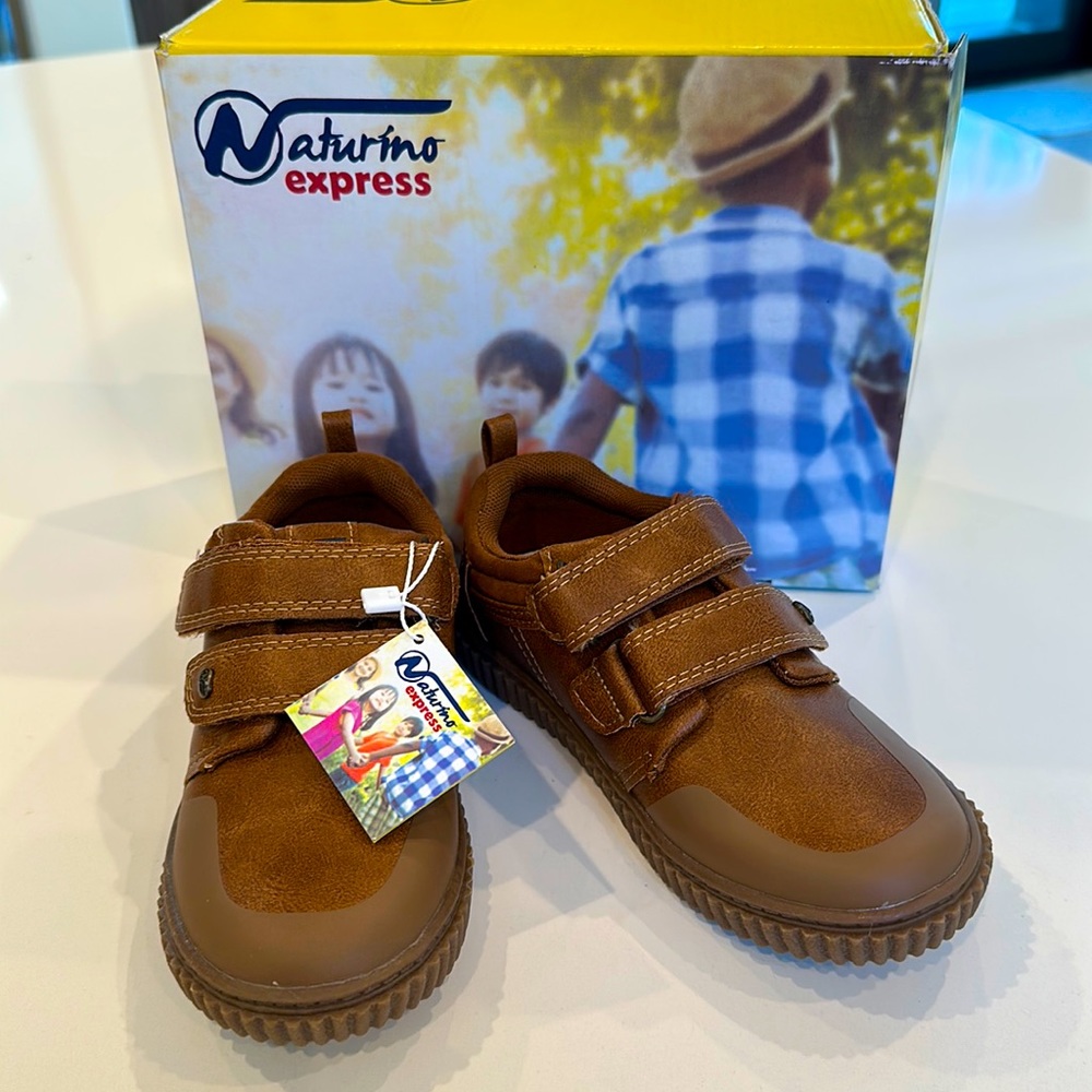 New In Box kids’ Naturino shoes